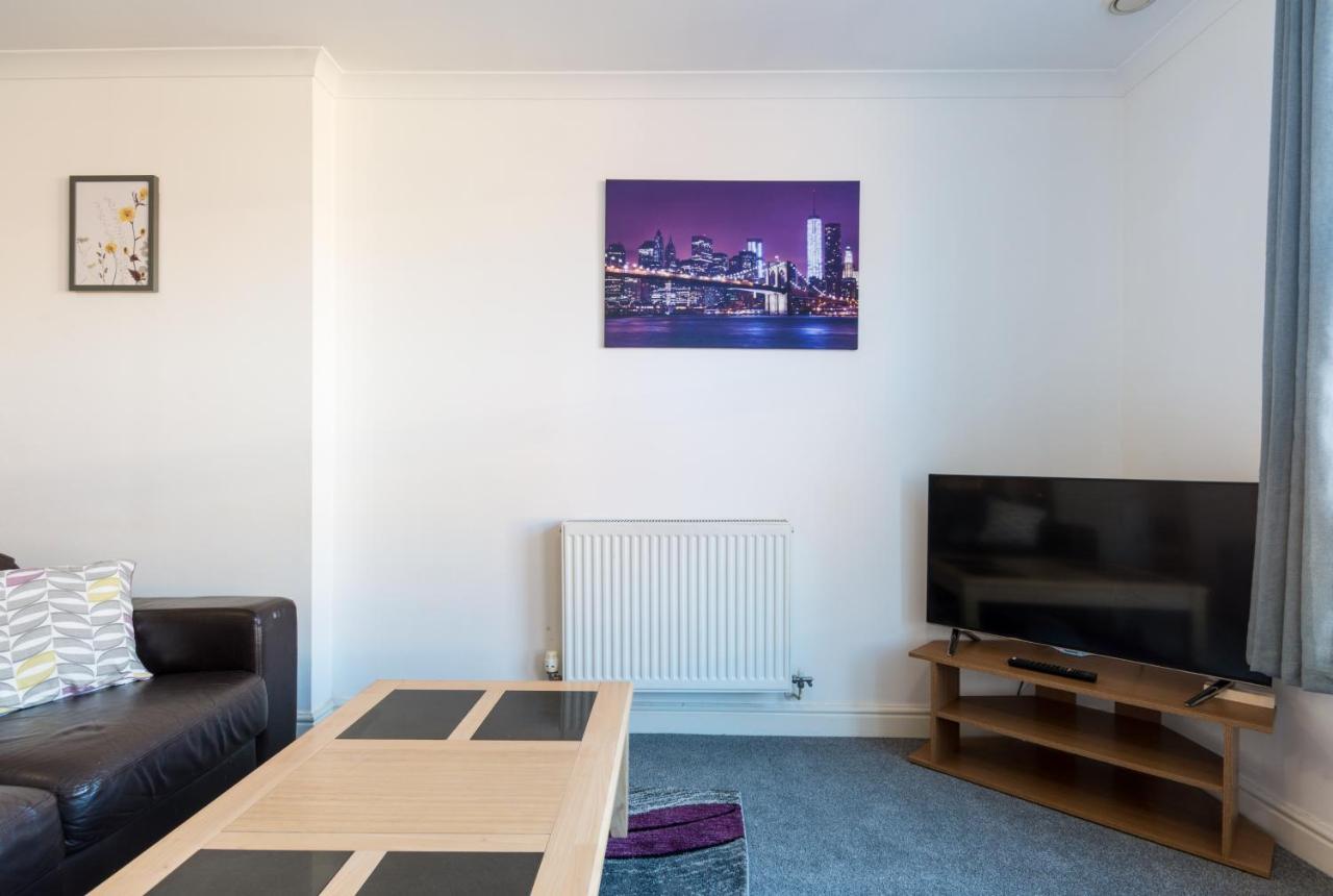 Old Town Central Apartments Swindon Luaran gambar