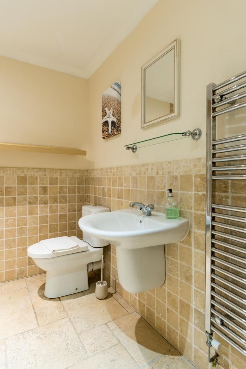 Old Town Central Apartments Swindon Luaran gambar