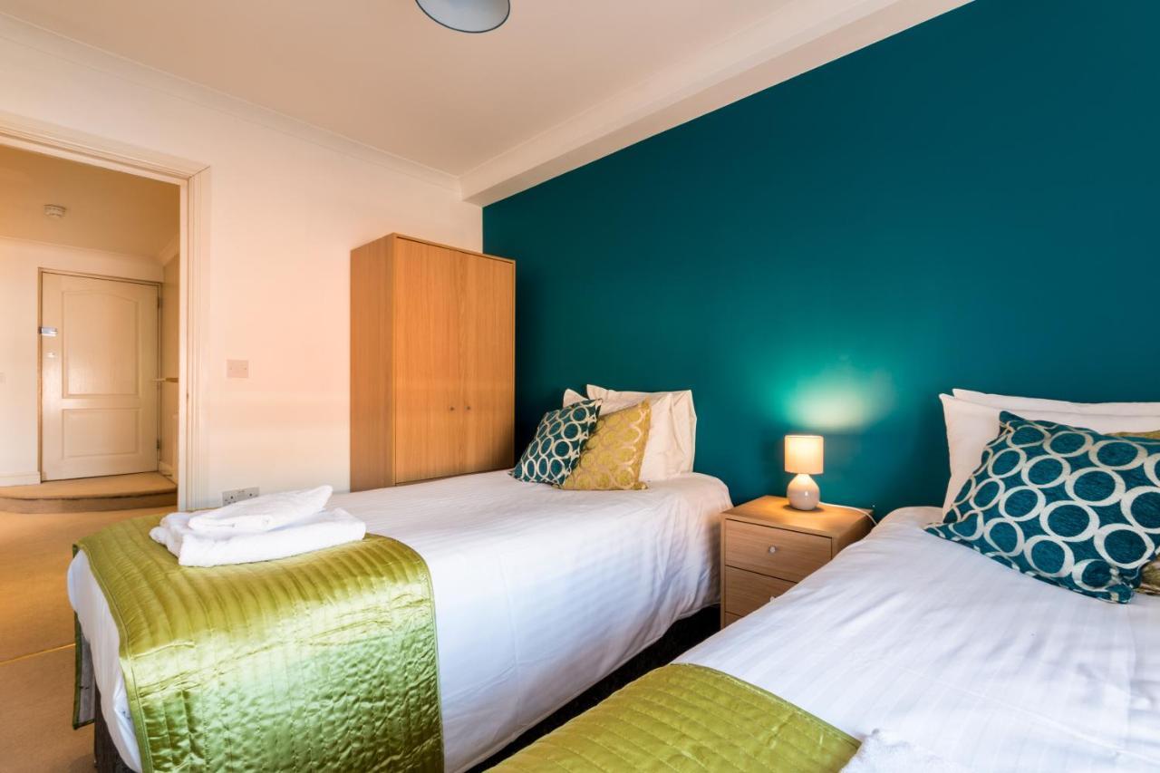 Old Town Central Apartments Swindon Luaran gambar