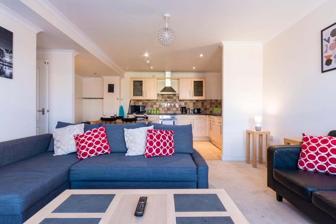 Old Town Central Apartments Swindon Luaran gambar